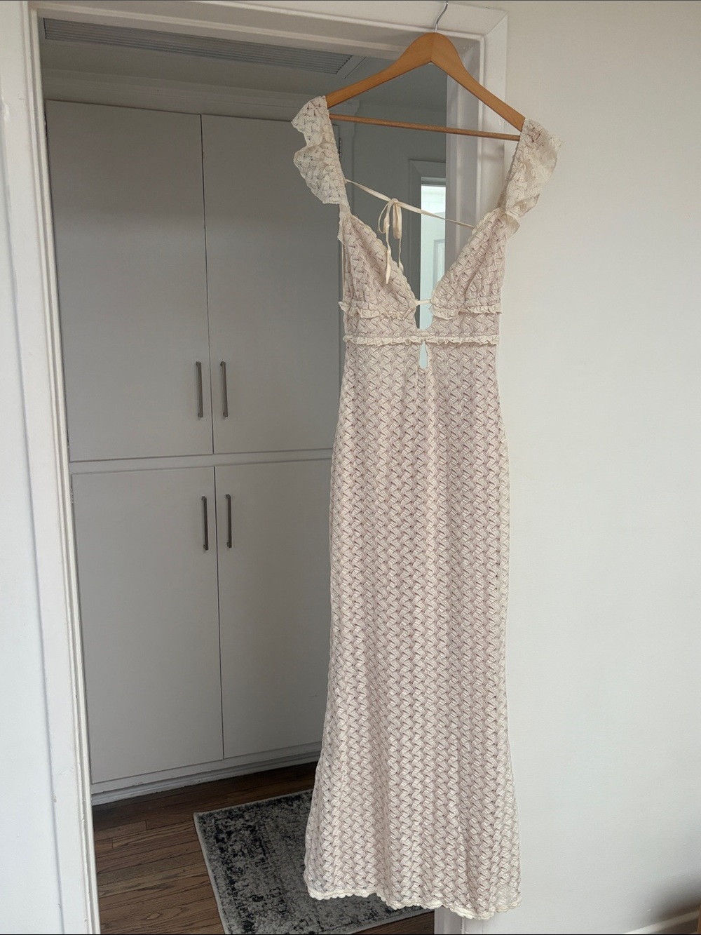 Meshki Ezra Dress Cream Crotchet Dress Size L